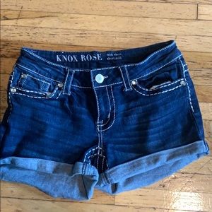 Knox Rose Midi short jean shorts